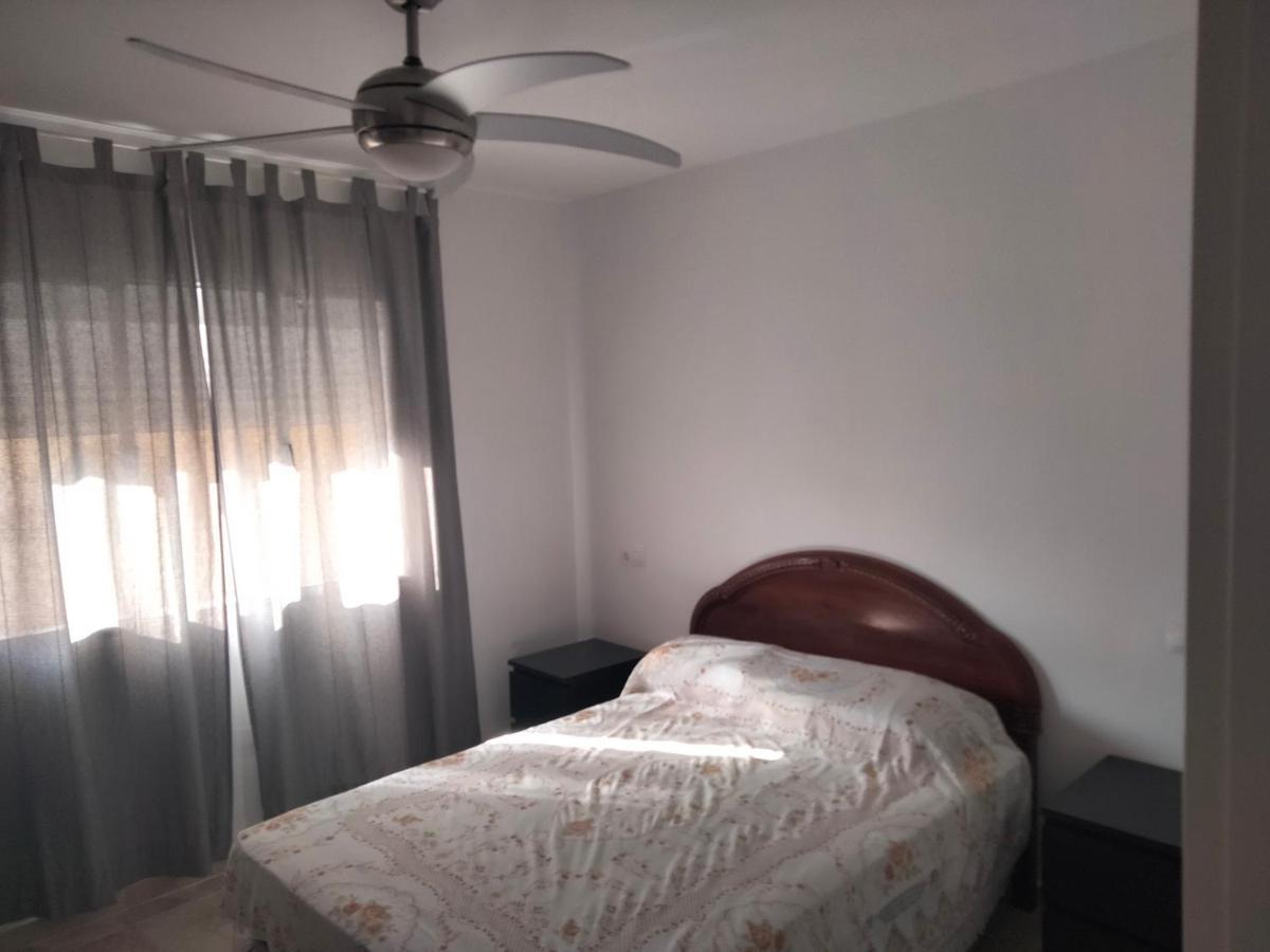 Apartamentos Playa Holidays マラガ エクステリア 写真